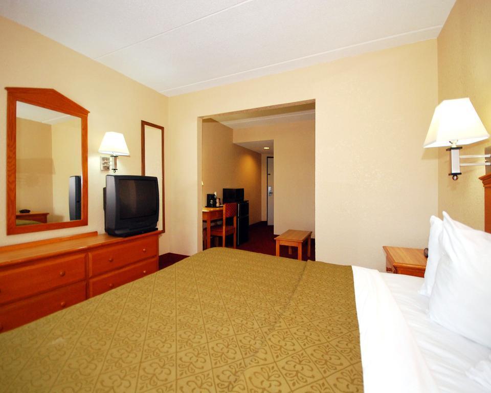 Quality Inn Selma - Smithfield Esterno foto