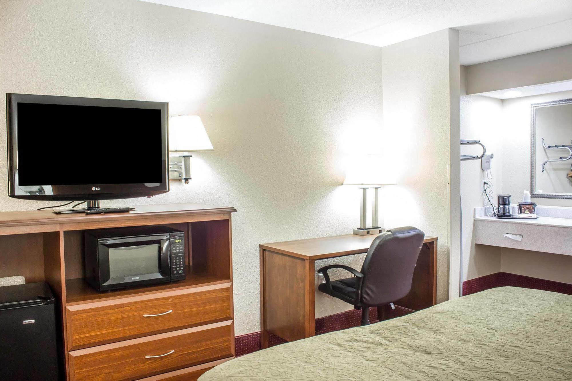 Quality Inn Selma - Smithfield Esterno foto